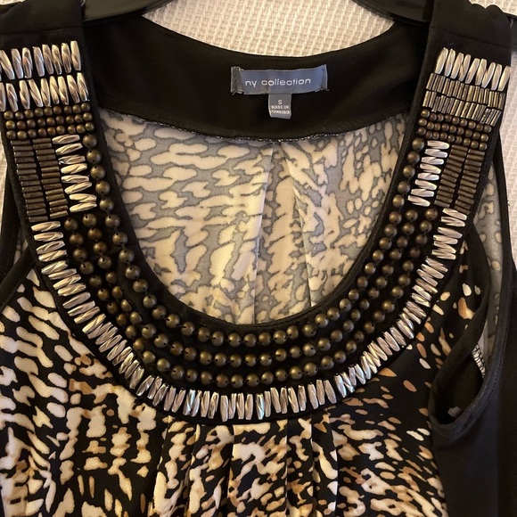 NY Collection Black & White Abstract Print Embellished Neck - Picture 4 of 6